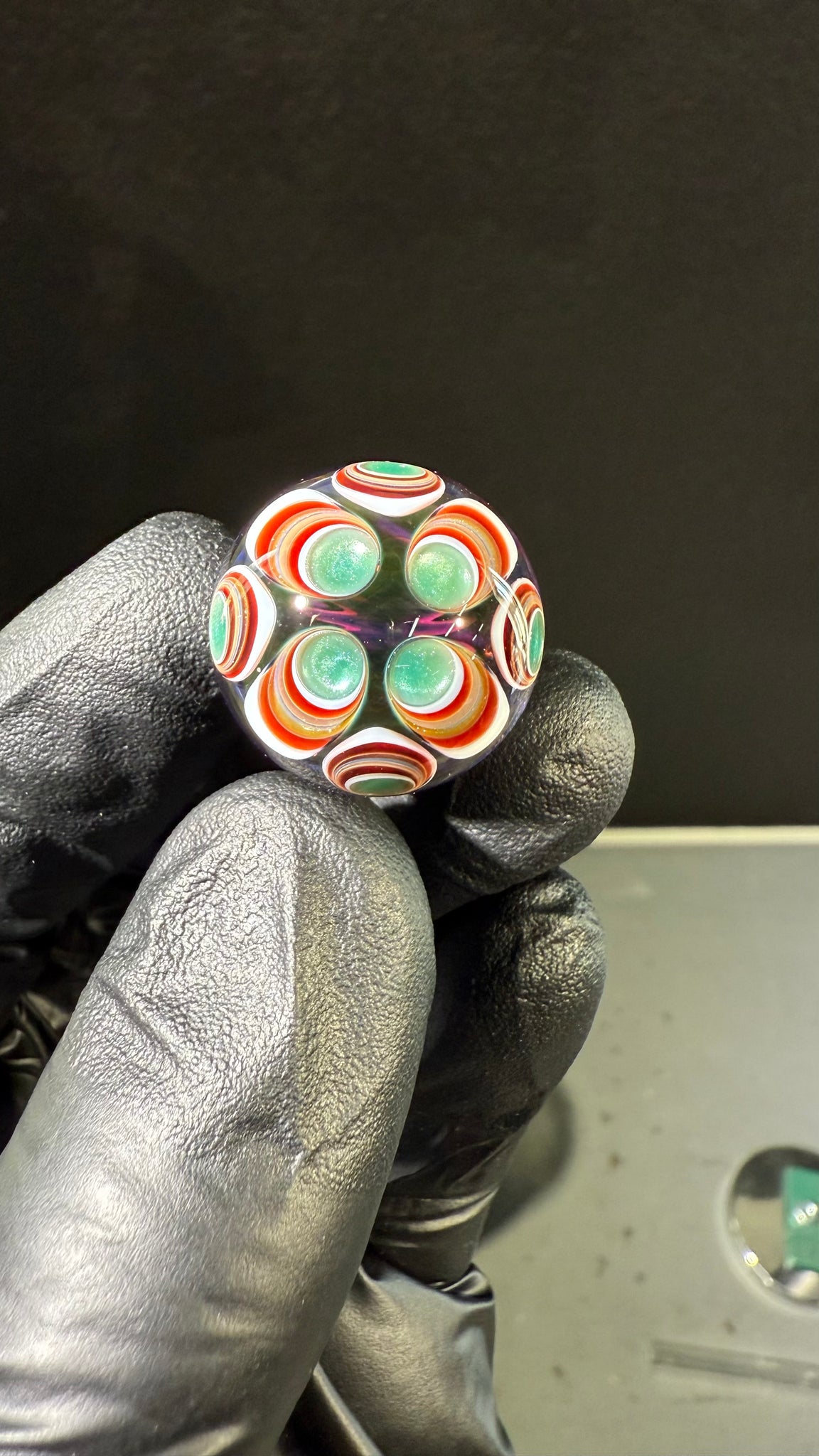 Solo small marble