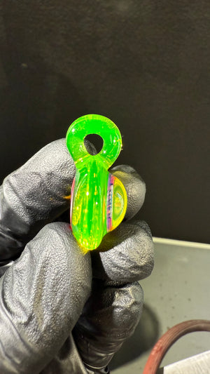 Small solo pendant