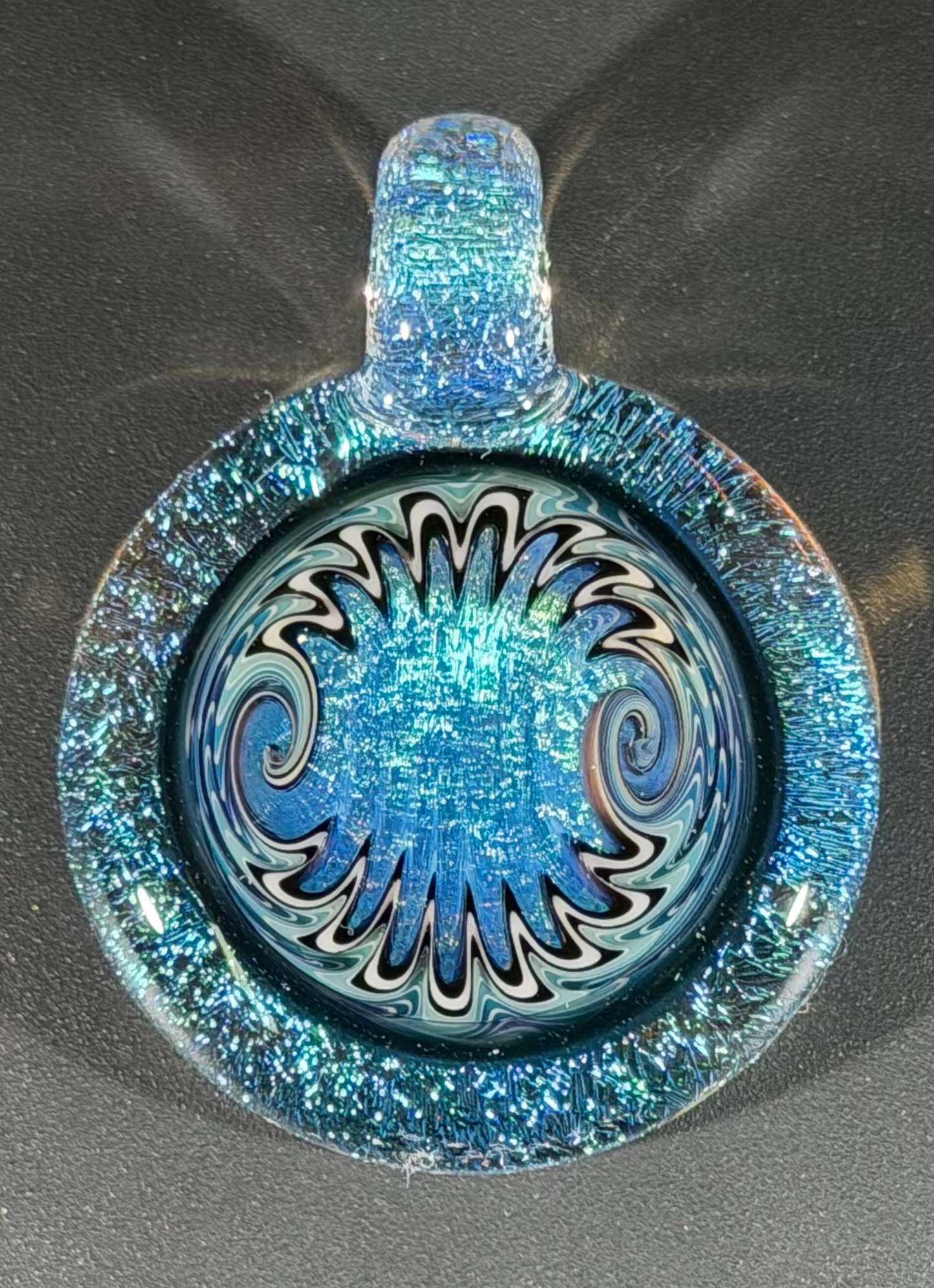 Solo Pendant